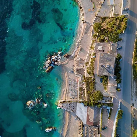 فندق مبيت وإفطار Rahmi & Veli Dervishaj