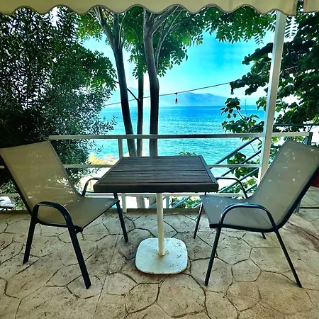 Bed & Breakfast Rahmi & Veli Dervishaj *