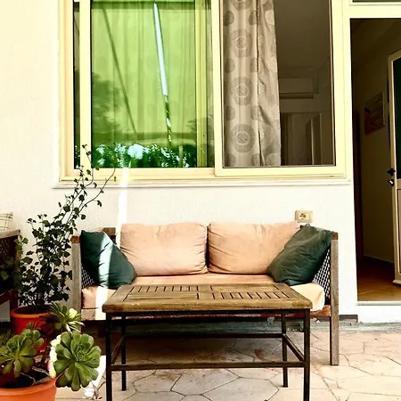 فندق مبيت وإفطار Rahmi & Veli Dervishaj Radhimë