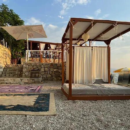 Bed & Breakfast Rahmi & Veli Dervishaj Radhime