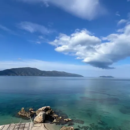 Rahmi & Veli Dervishaj فندق مبيت وإفطار Radhimë