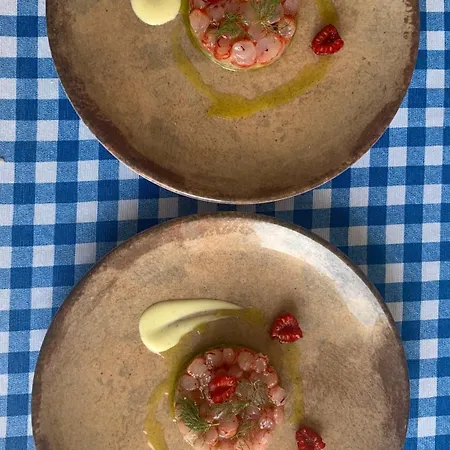 فندق مبيت وإفطار Rahmi & Veli Dervishaj Radhimë