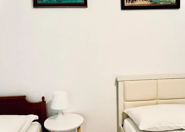 Bed and Breakfast Rahmi & Veli Dervishaj